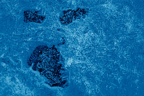 Frozen Ice Screaming Pebble Soil Face (Blue Shade Photo)
