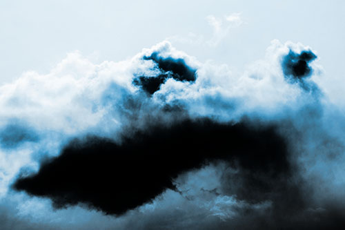 Smearing Neutral Faced Cloud Formation (Blue Tone Photo)