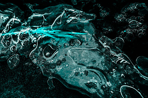 Frozen Shapeshifting Pupil Bubble Eyed Ice Face (Cyan Tone)